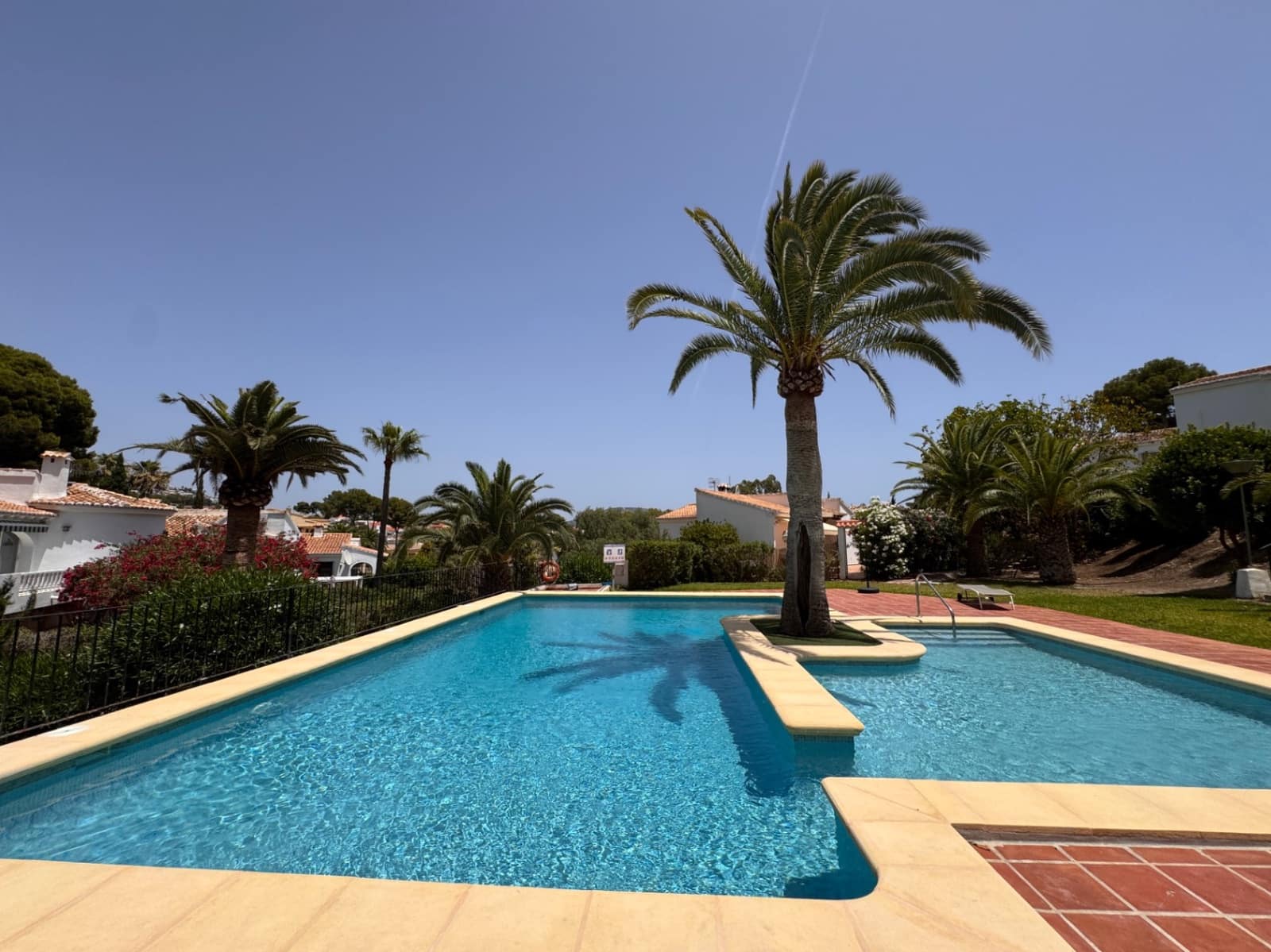 4 sypialnia Willa na sprzedaż w Moraira z basenem garażem - 510 000 € (Ref: 9931134)