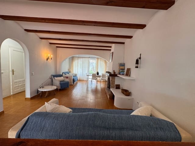 2 soveværelse Bungalow til salg i Moraira, Teulada-Moraira med swimmingpool - € 329.000 (Ref: 9931135)