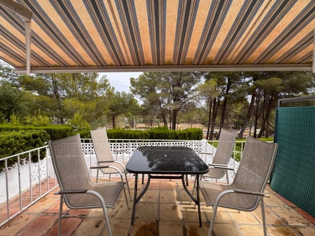 2 slaapkamer Bungalow te koop in Moraira, Teulada-Moraira met zwembad - € 329.000 (Ref: 9931135)