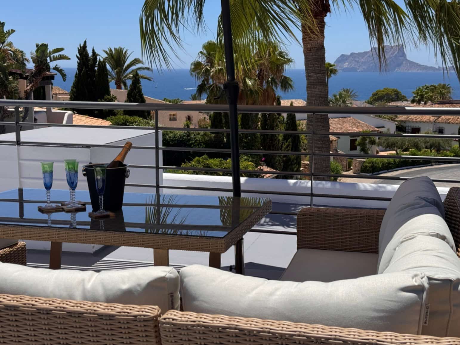 4 Zimmer Villa zu verkaufen in Moraira mit Pool Garage - 1.295.000 € (Ref: 9967077)