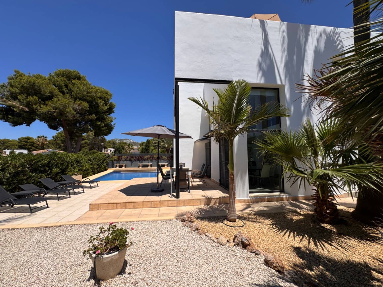 4 Zimmer Villa zu verkaufen in Moraira mit Pool Garage - 1.295.000 € (Ref: 9967077)