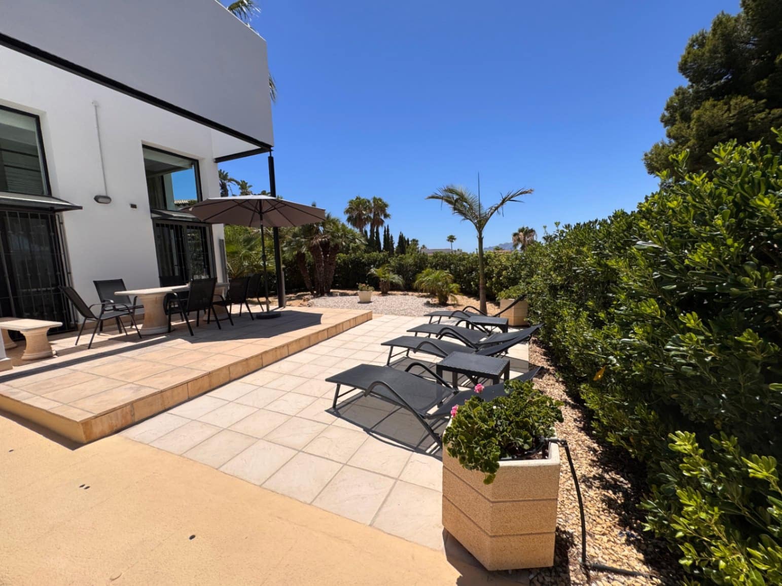4 Zimmer Villa zu verkaufen in Moraira mit Pool Garage - 1.295.000 € (Ref: 9967077)