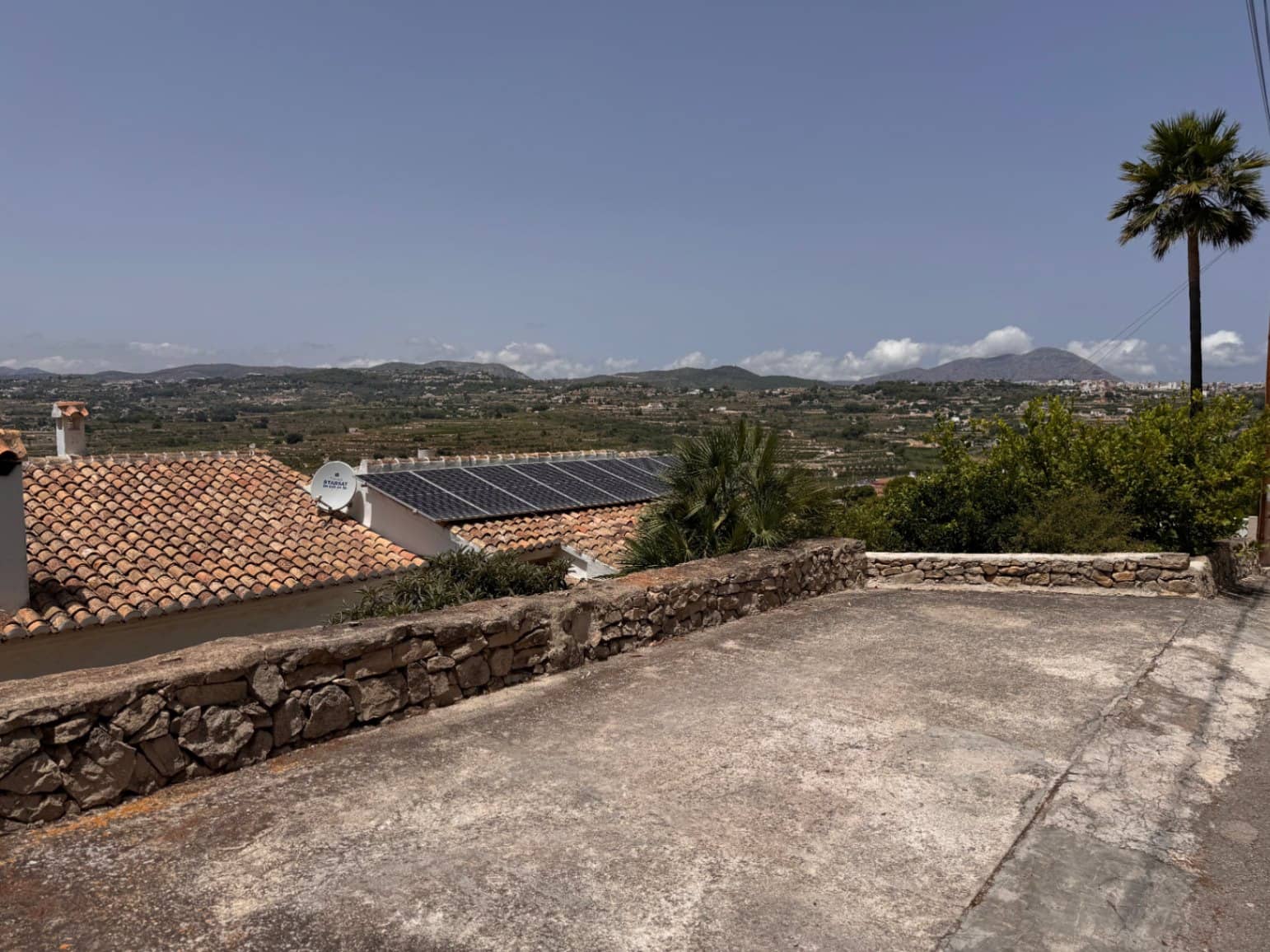 Chalet de 4 habitaciones en Moraira en venta con piscina garaje - 675.000 € (Ref: 9968017)