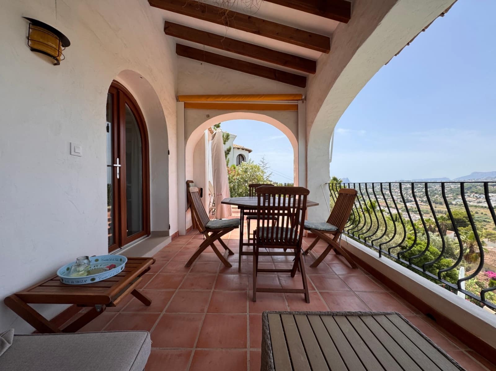 Chalet de 4 habitaciones en Moraira en venta con piscina garaje - 675.000 € (Ref: 9968017)