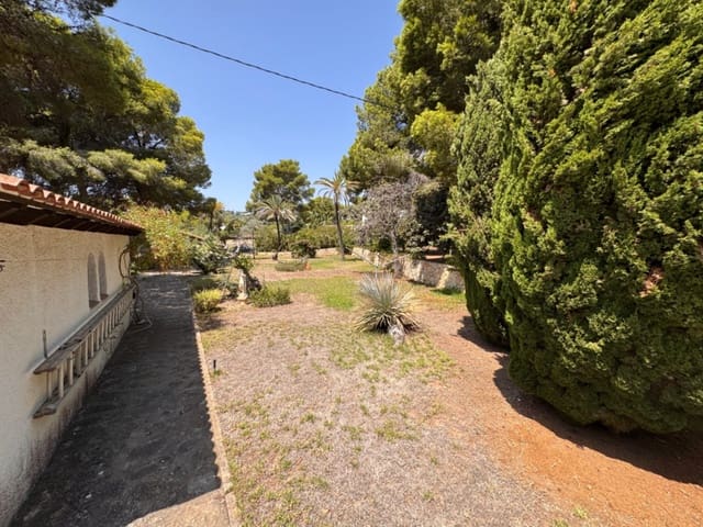 3 soveværelse Villa til salg i Benissa med swimmingpool garage - € 990.000 (Ref: 9996574)