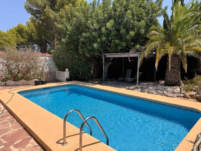 6 soveværelse Villa til salg i Benissa med swimmingpool garage - € 749.000 (Ref: 9996575)