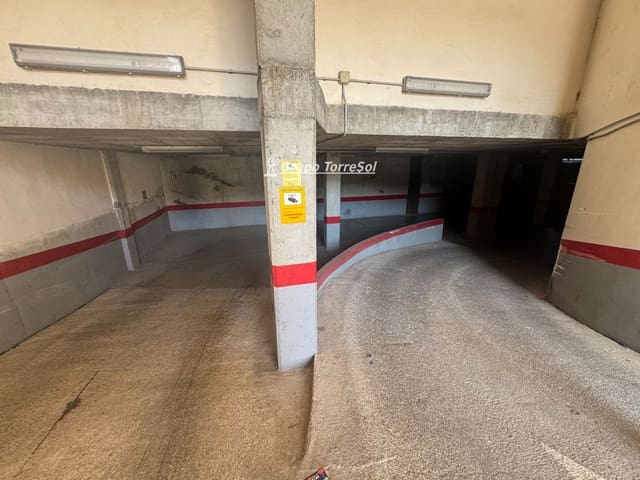 Garaż na sprzedaż w Carrús Oest - El Toscar, Elche / Elx - 13 000 € (Ref: 10009628)