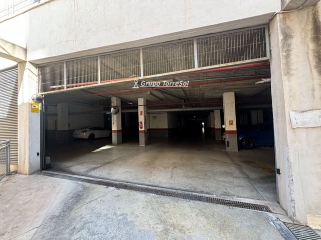 Garaż na sprzedaż w Carrús Oest - El Toscar, Elche / Elx - 11 000 € (Ref: 10010024)