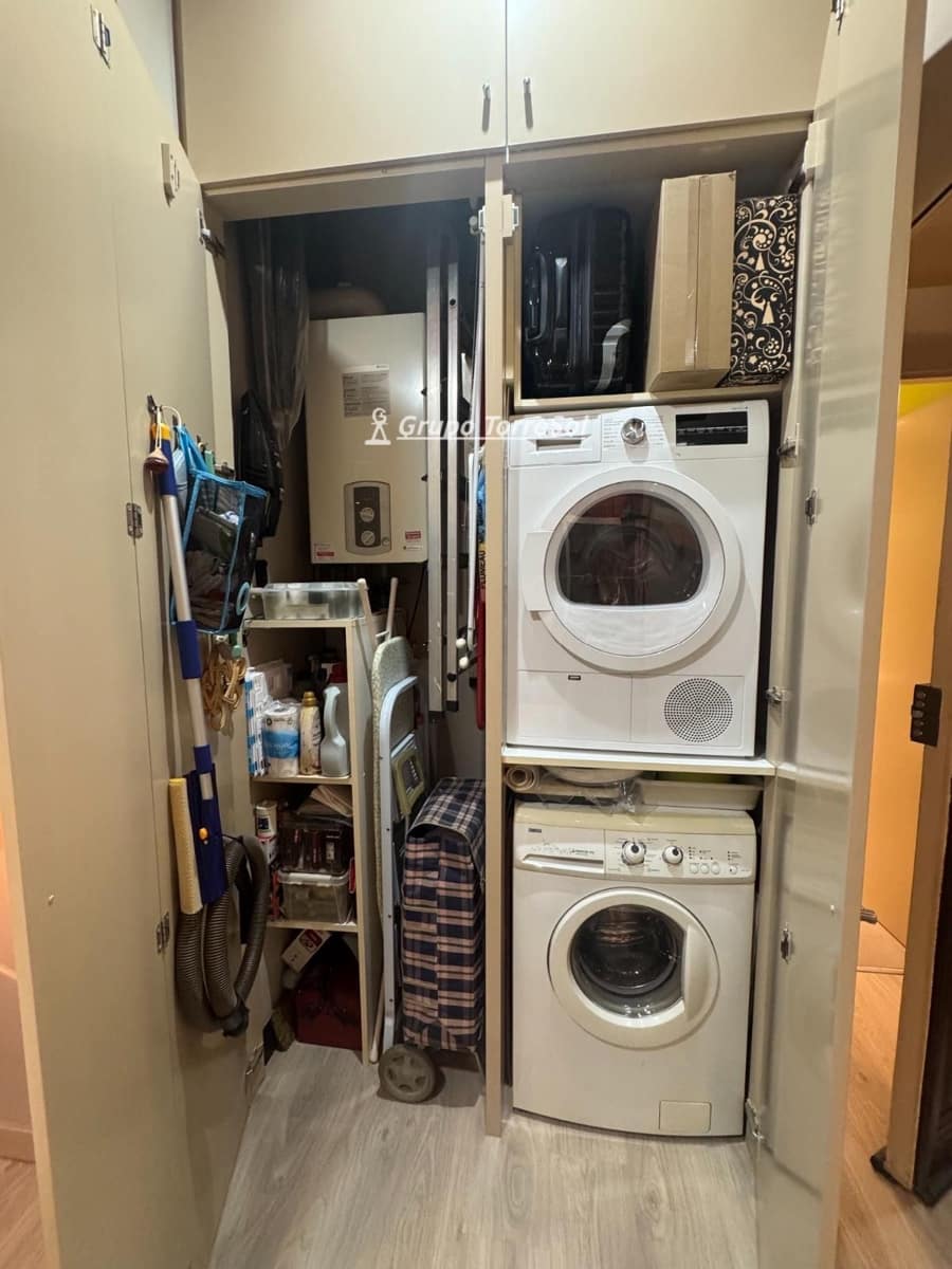 1 slaapkamer Flat te koop in Barcelona stad - € 339.000 (Ref: 10011881)