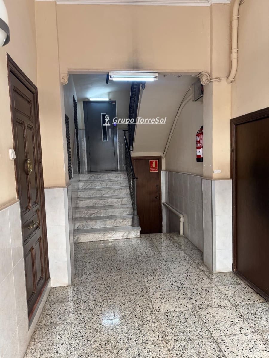 1 slaapkamer Flat te koop in Barcelona stad - € 339.000 (Ref: 10011881)