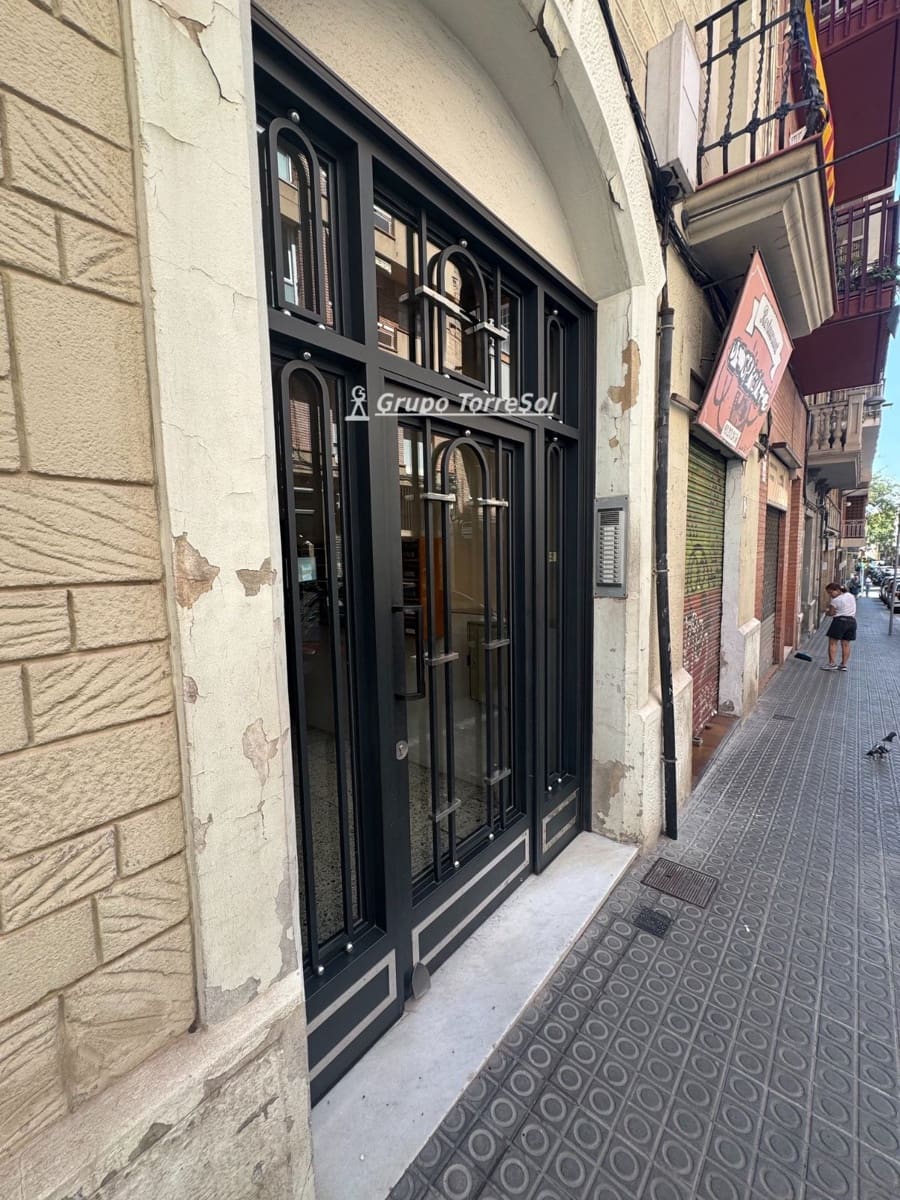 1 slaapkamer Flat te koop in Barcelona stad - € 339.000 (Ref: 10011881)