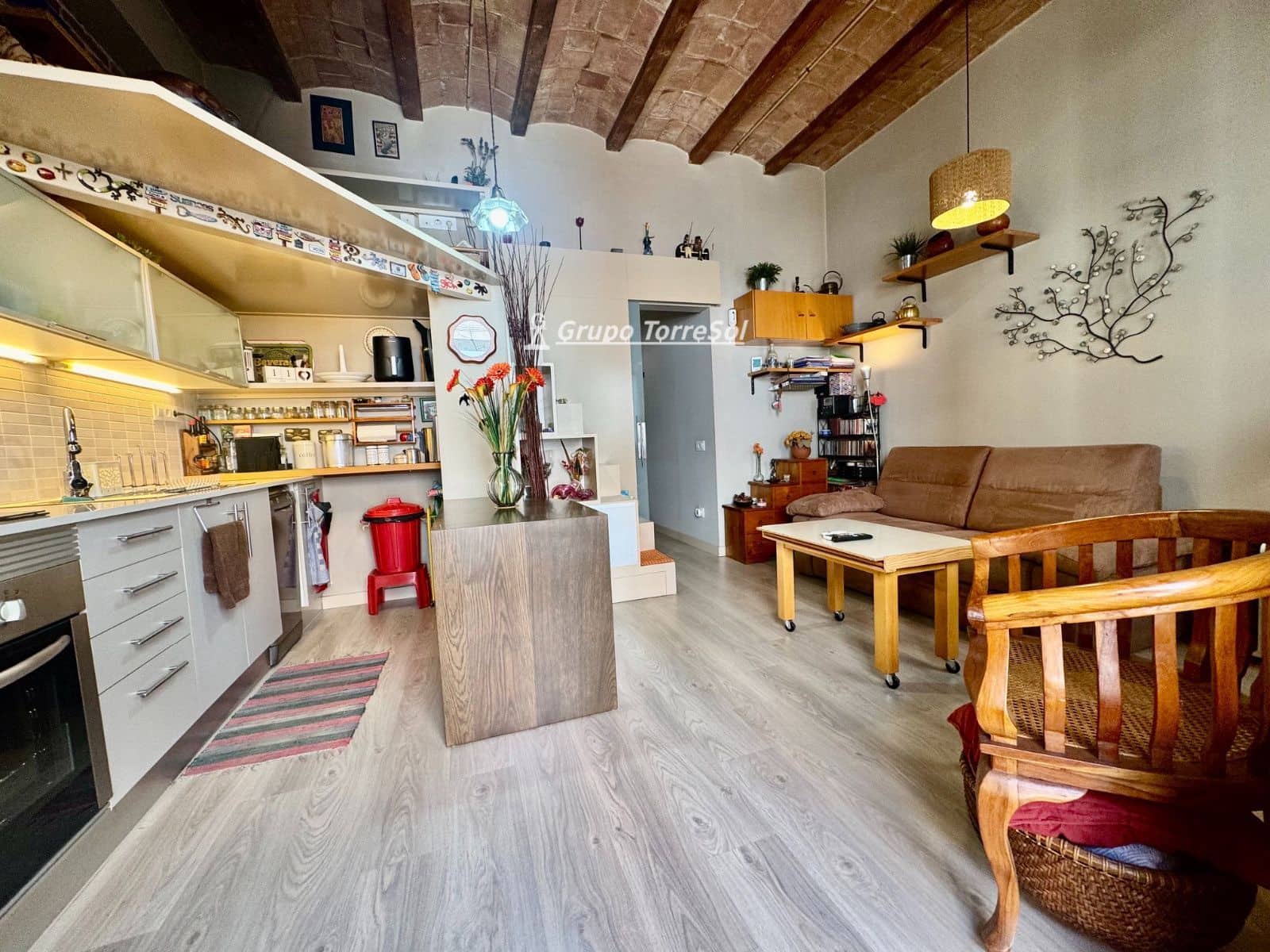 1 slaapkamer Flat te koop in Barcelona stad - € 339.000 (Ref: 10011881)