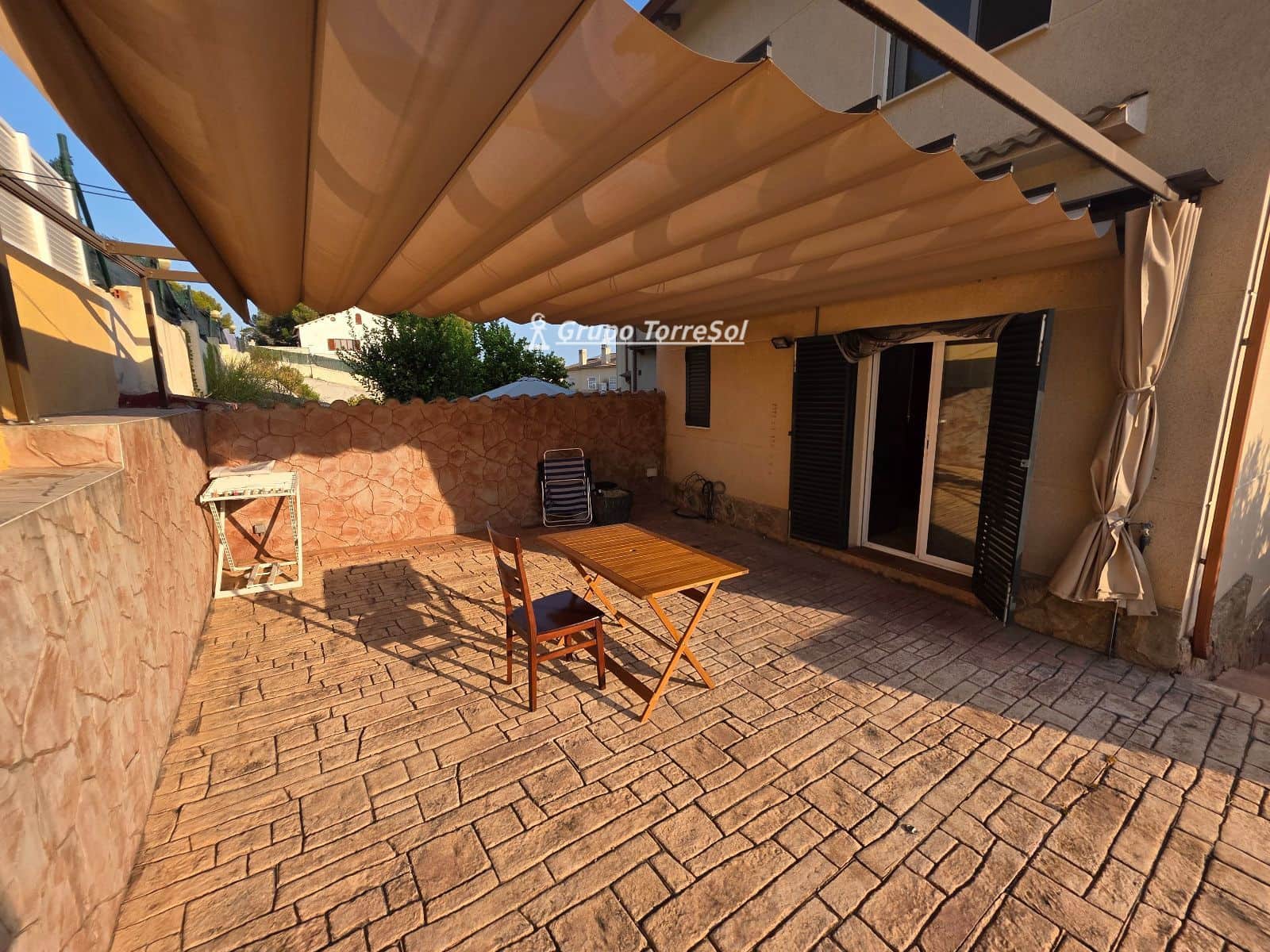 3 Zimmer Villa zu verkaufen in La Pobla de Montornes mit Garage - 249.000 € (Ref: 10014961)