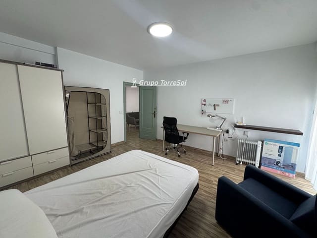 3 makuuhuone Asunto myytävänä paikassa Elche / Elx - 189 000 € (Ref: 10017752)