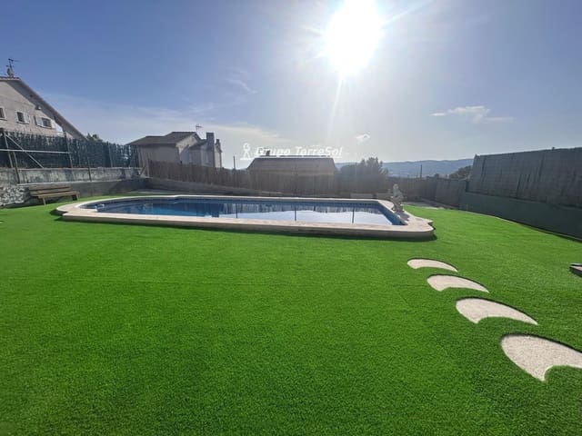 4 camera da letto Villa in vendita in El Vendrell con piscina garage - 395.200 € (Rif: 10021853)