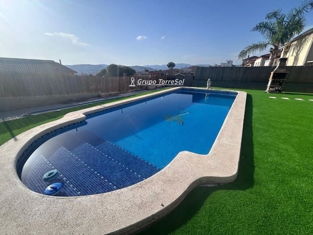 4 camera da letto Villa in vendita in El Vendrell con piscina garage - 395.200 € (Rif: 10021853)