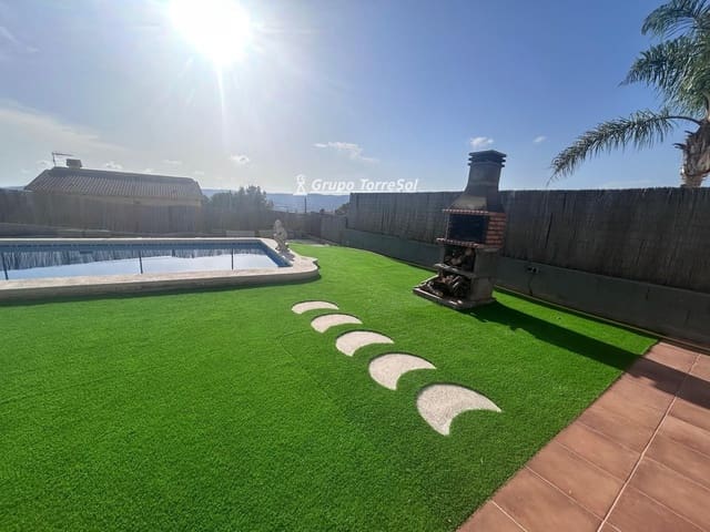4 camera da letto Villa in vendita in El Vendrell con piscina garage - 395.200 € (Rif: 10021853)