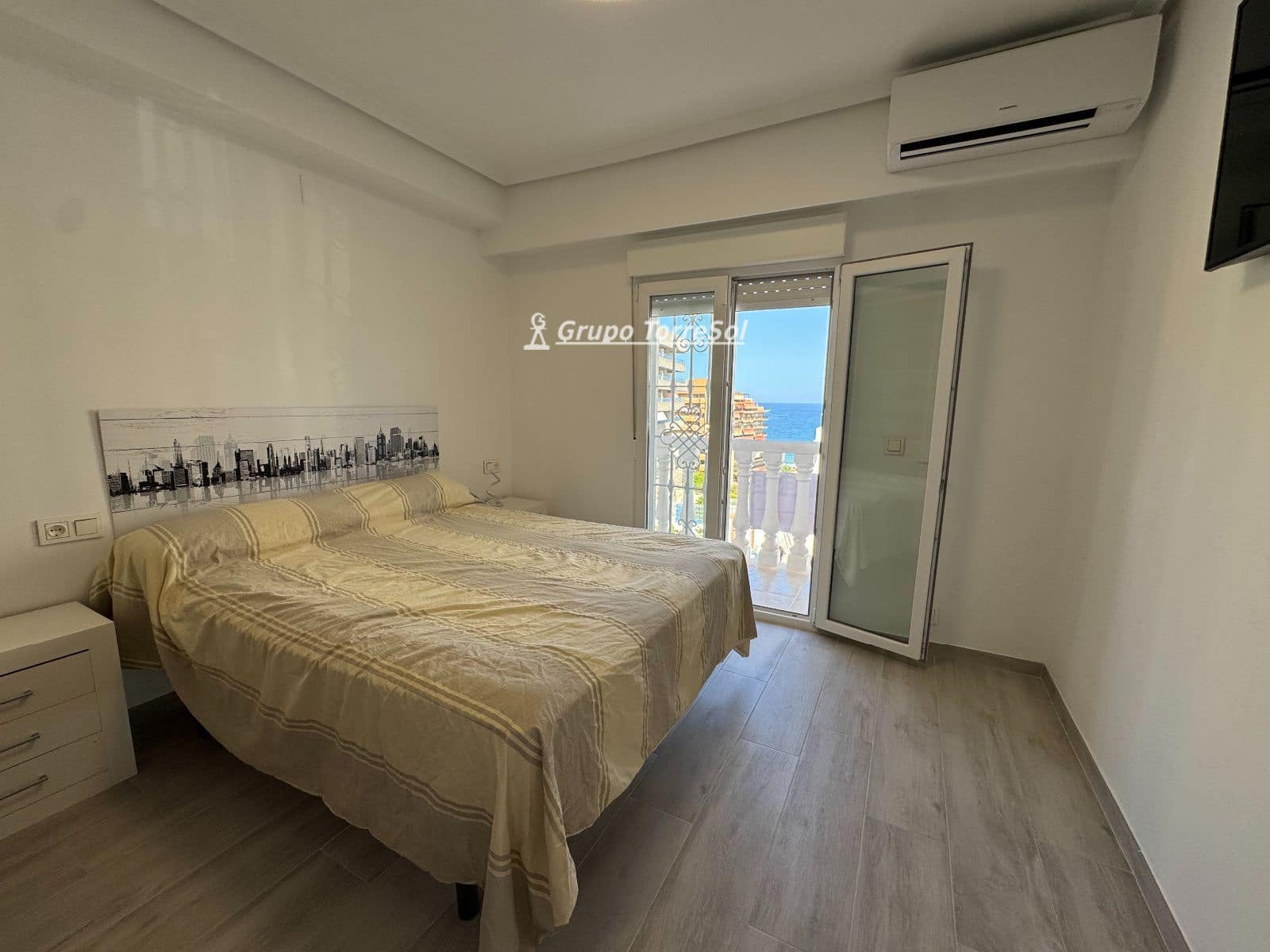 2 chambre Maison de Ville à vendre à Elche / Elx avec piscine garage - 346 000 € (Ref: 10021854)