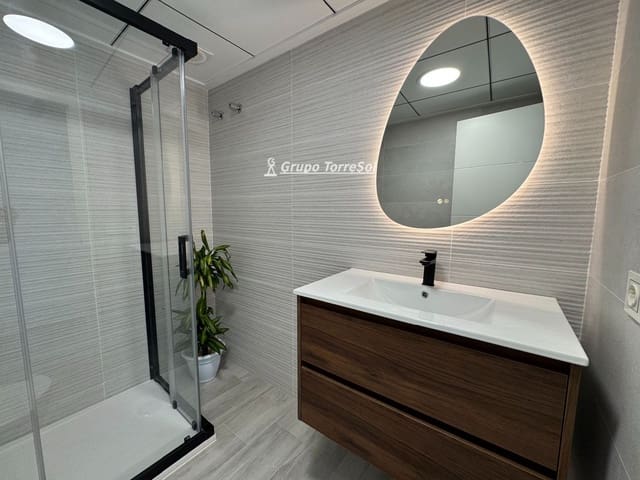 2 chambre Maison de Ville à vendre à Elche / Elx avec piscine garage - 346 000 € (Ref: 10021854)
