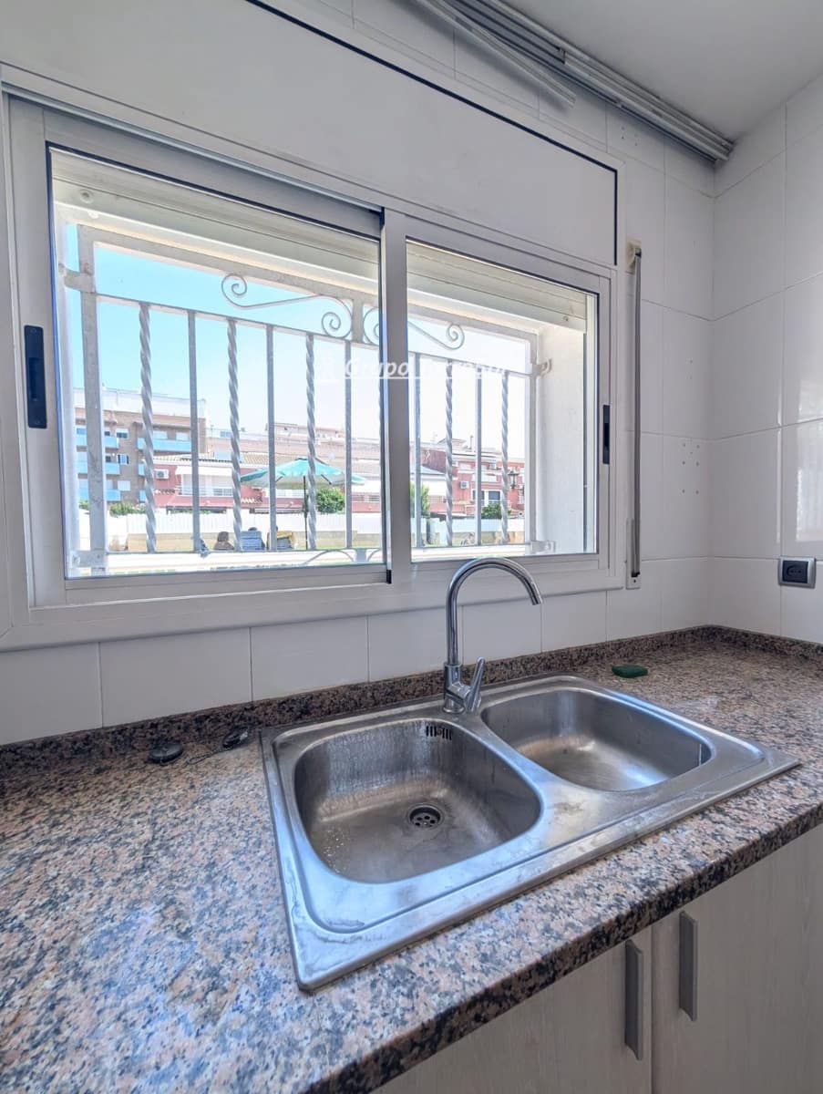4 camera da letto Casa in vendita in El Vendrell con piscina garage - 399.000 € (Rif: 10025975)