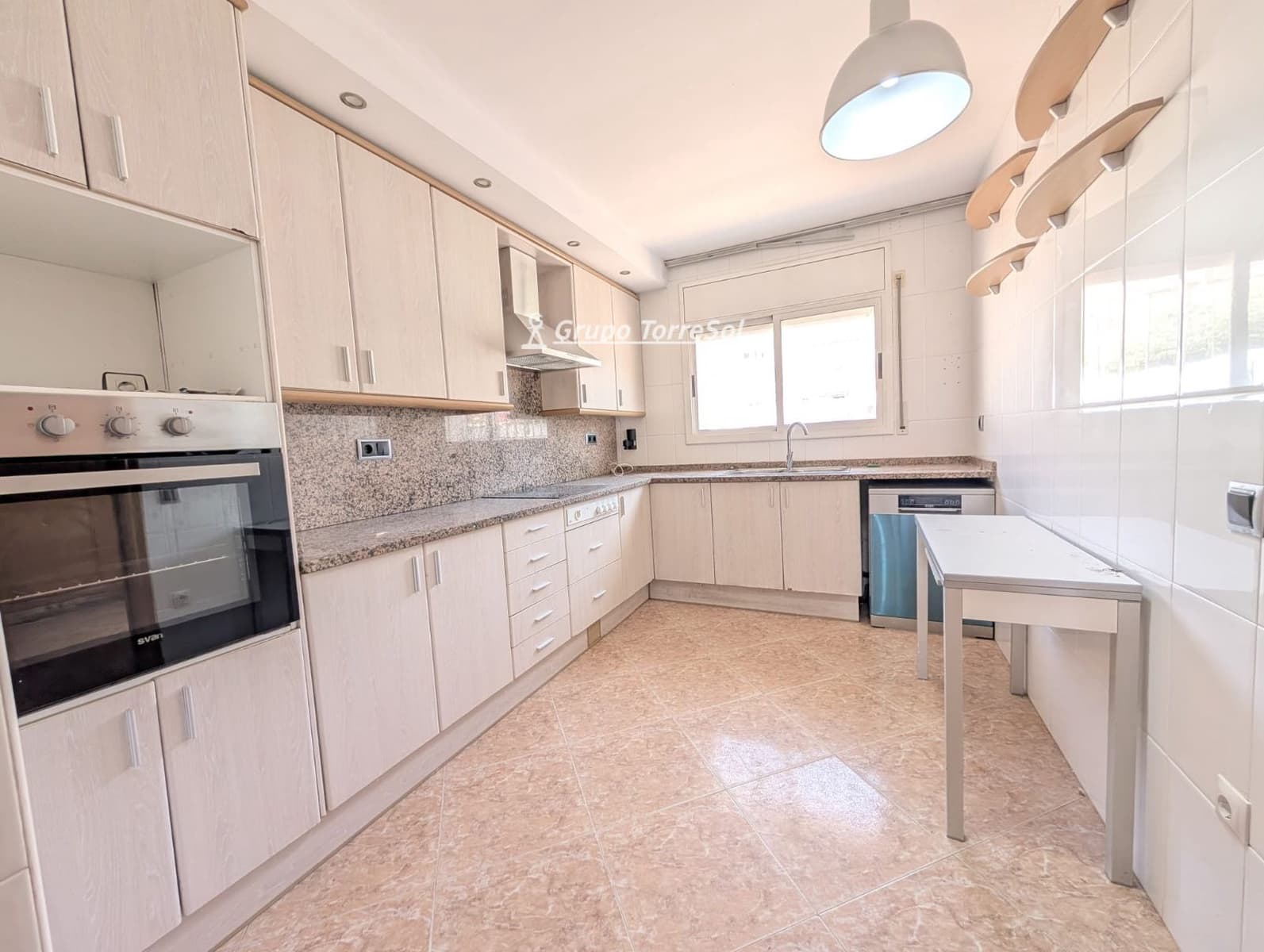 4 camera da letto Casa in vendita in El Vendrell con piscina garage - 399.000 € (Rif: 10025975)