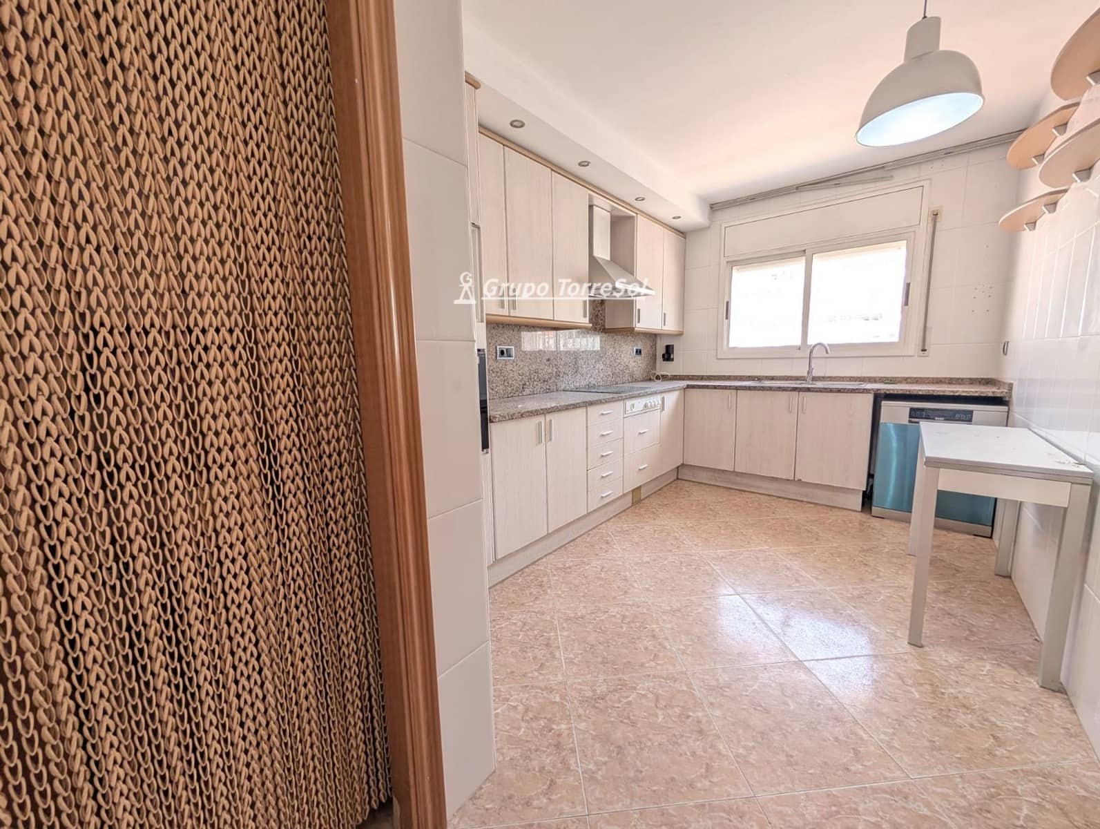 4 camera da letto Casa in vendita in El Vendrell con piscina garage - 399.000 € (Rif: 10025975)