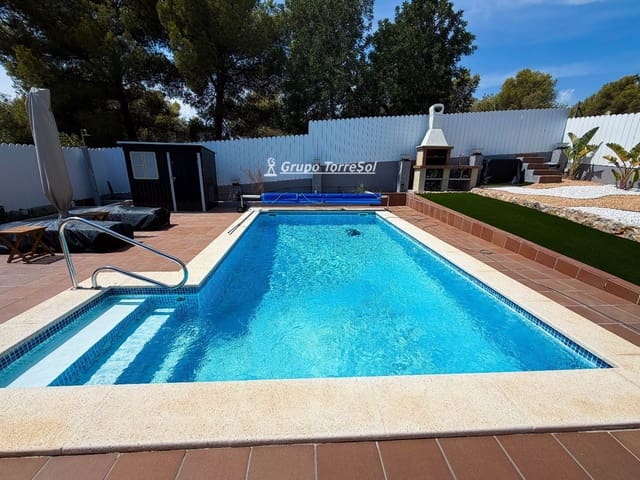 6 soverom Villa til salgs i Roda de Barà med svømmebasseng garasje - € 549 000 (Ref: 10027551)