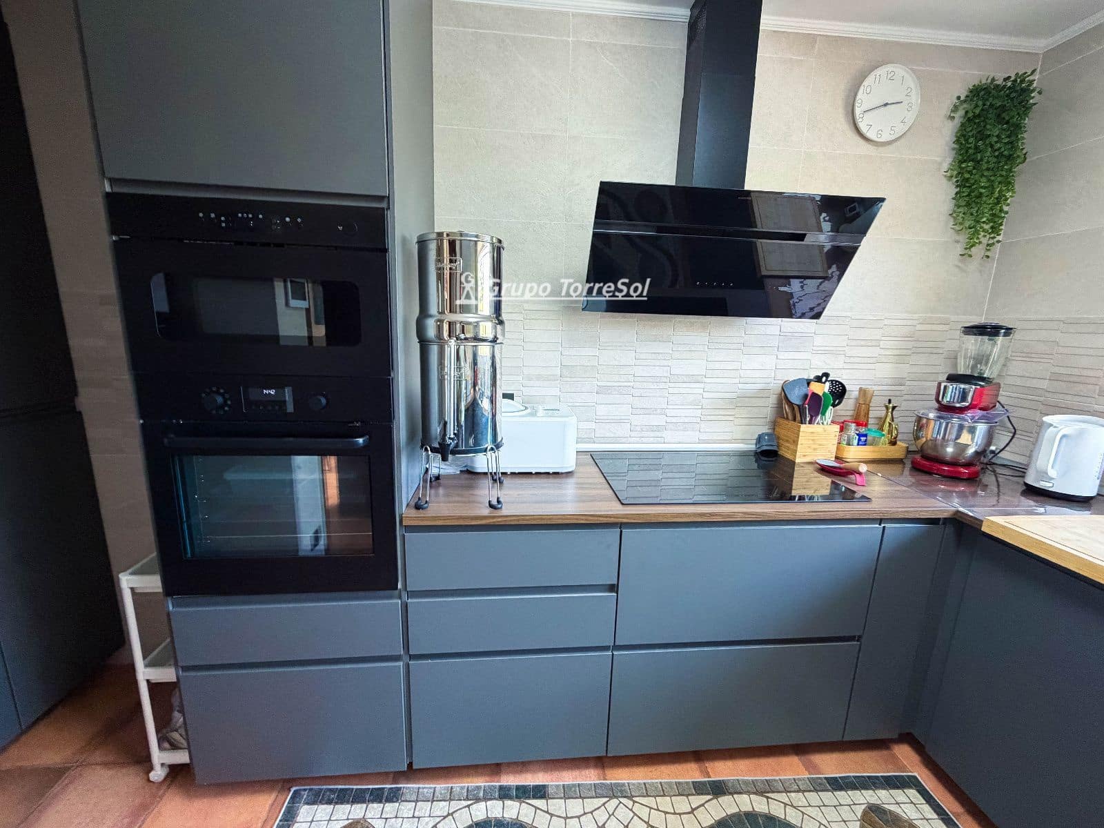6 chambre Villa/Maison à vendre à Roda de Bara avec piscine garage - 549 000 € (Ref: 10027551)