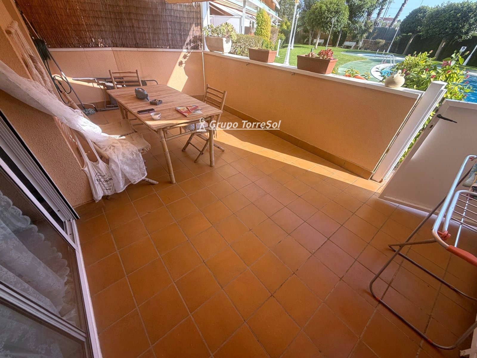 2 quarto Apartamento para venda em La Pobla de Montornes com piscina - 185 000 € (Ref: 10027667)