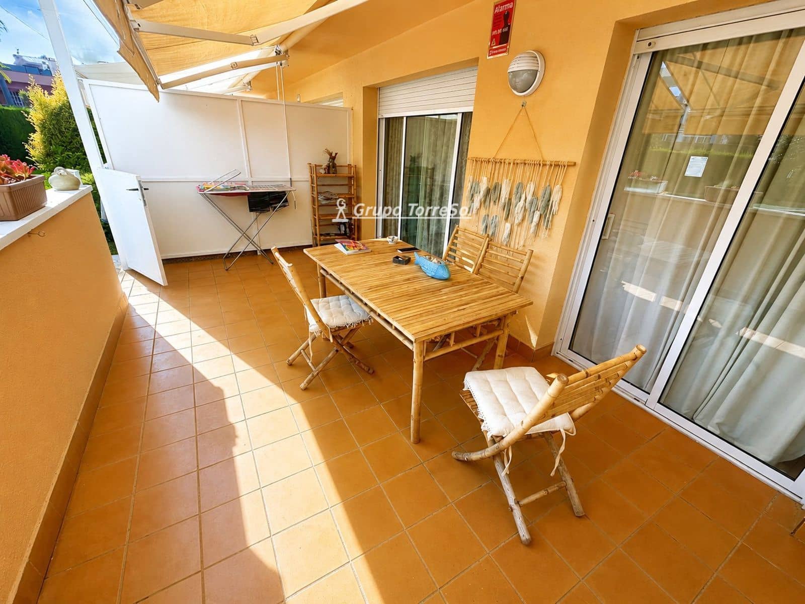 2 bedroom Flat for sale in La Pobla de Montornes with pool - € 185,000 (Ref: 10027667)