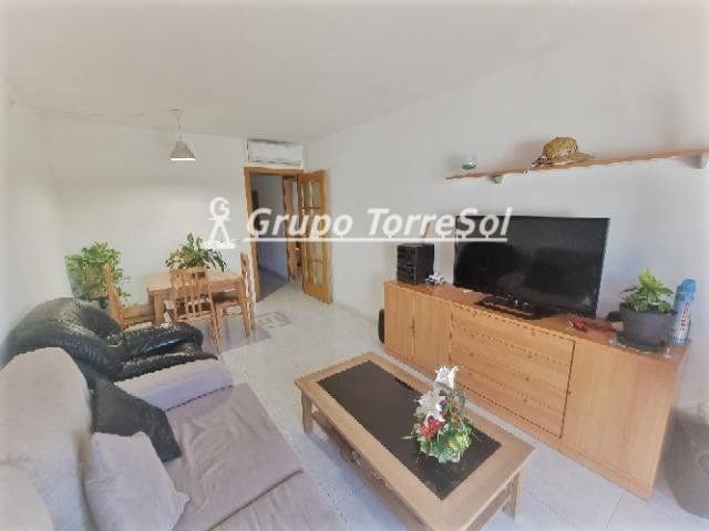 2 slaapkamer Flat te koop in La Pobla de Montornès met zwembad - € 185.000 (Ref: 10027668)