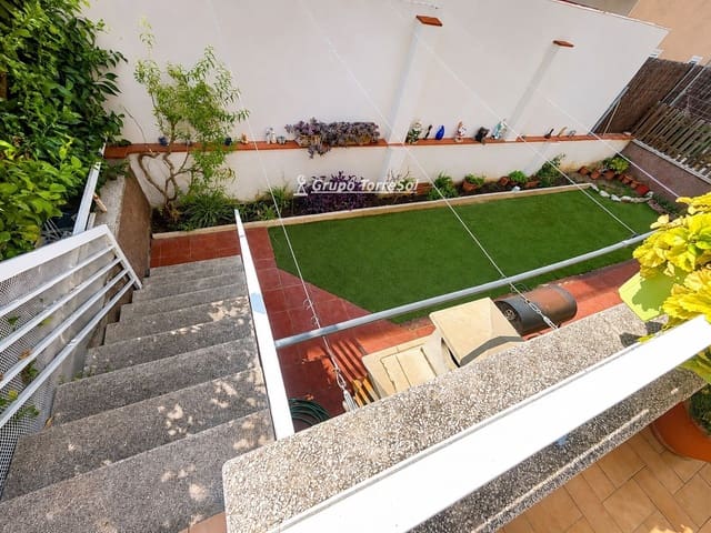 3 makuuhuone Asunto myytävänä paikassa Calafell mukana 
autotalli - 285 000 € (Ref: 10029572)