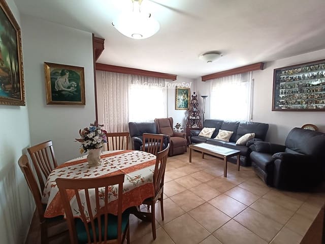 3 slaapkamer Penthouse te koop in Segur de Calafell, Calafell met garage - € 270.000 (Ref: 10034390)