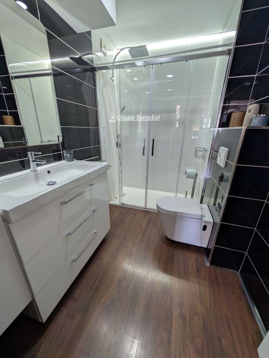 4 sovrum Lägenhet till salu i Elche / Elx med garage - 205 000 € (Ref: 10041447)