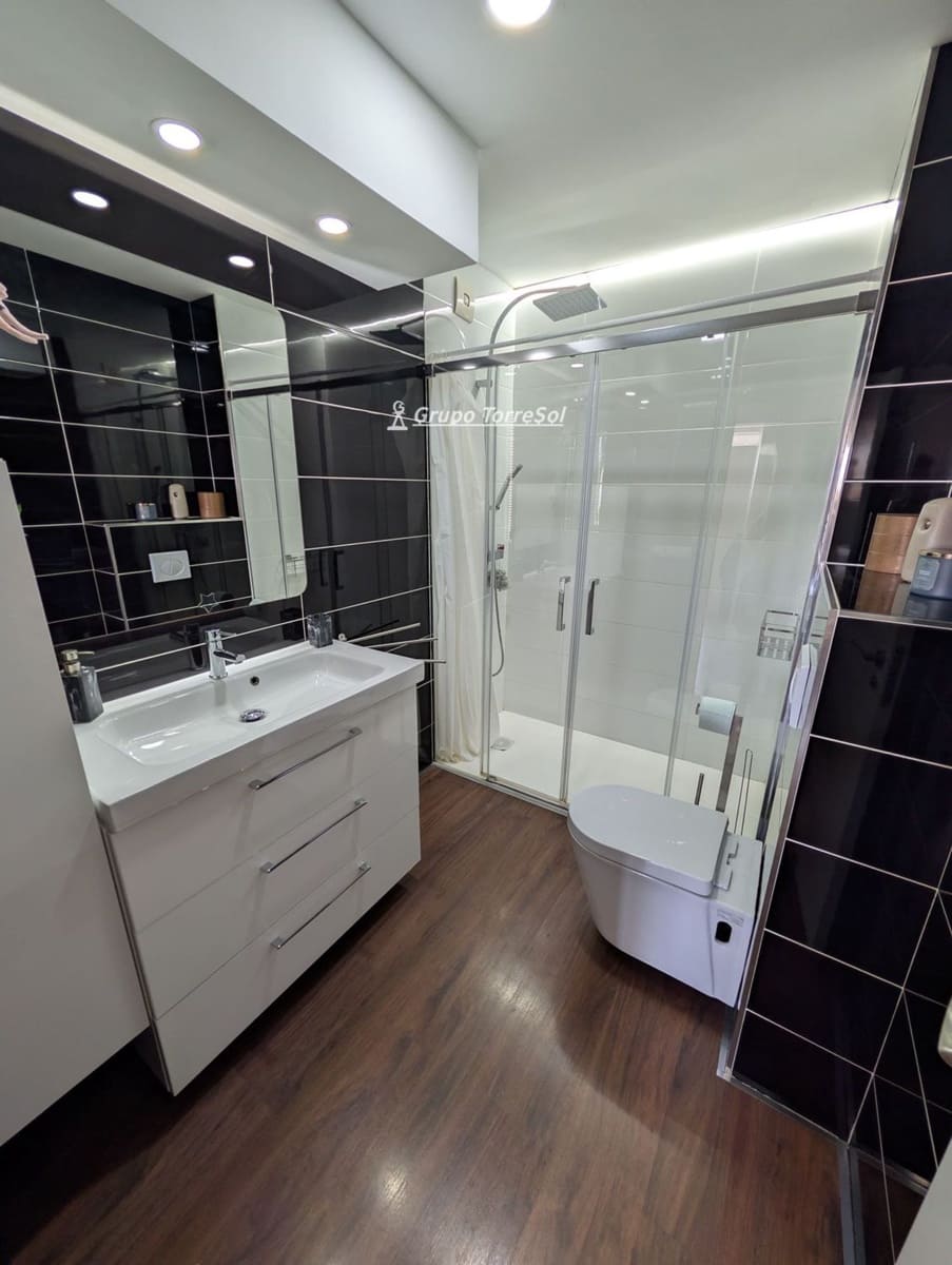 4 sovrum Lägenhet till salu i Elche / Elx med garage - 205 000 € (Ref: 10041447)