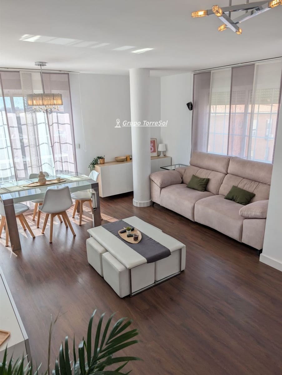 4 sovrum Lägenhet till salu i Elche / Elx med garage - 205 000 € (Ref: 10041447)