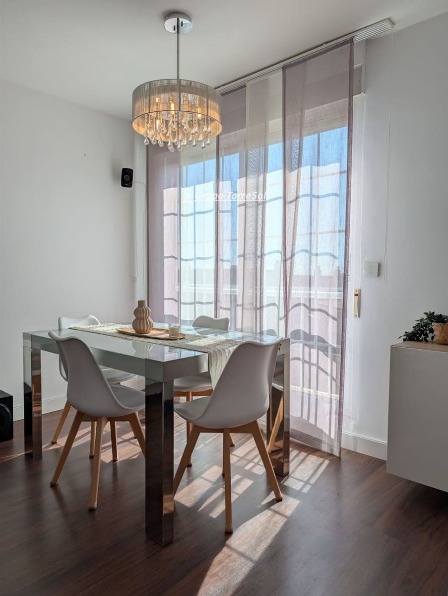4 sovrum Lägenhet till salu i Elche / Elx med garage - 205 000 € (Ref: 10041447)