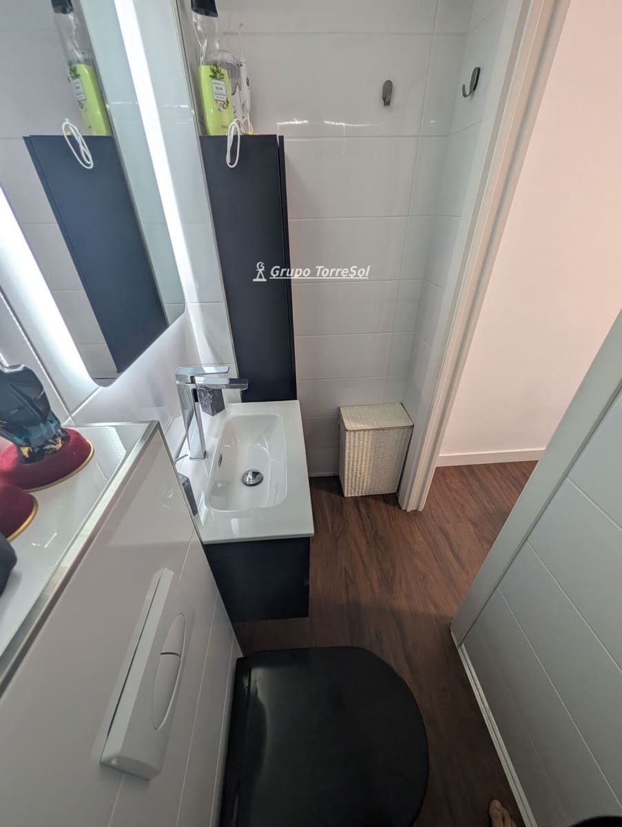 4 sovrum Lägenhet till salu i Elche / Elx med garage - 205 000 € (Ref: 10041447)