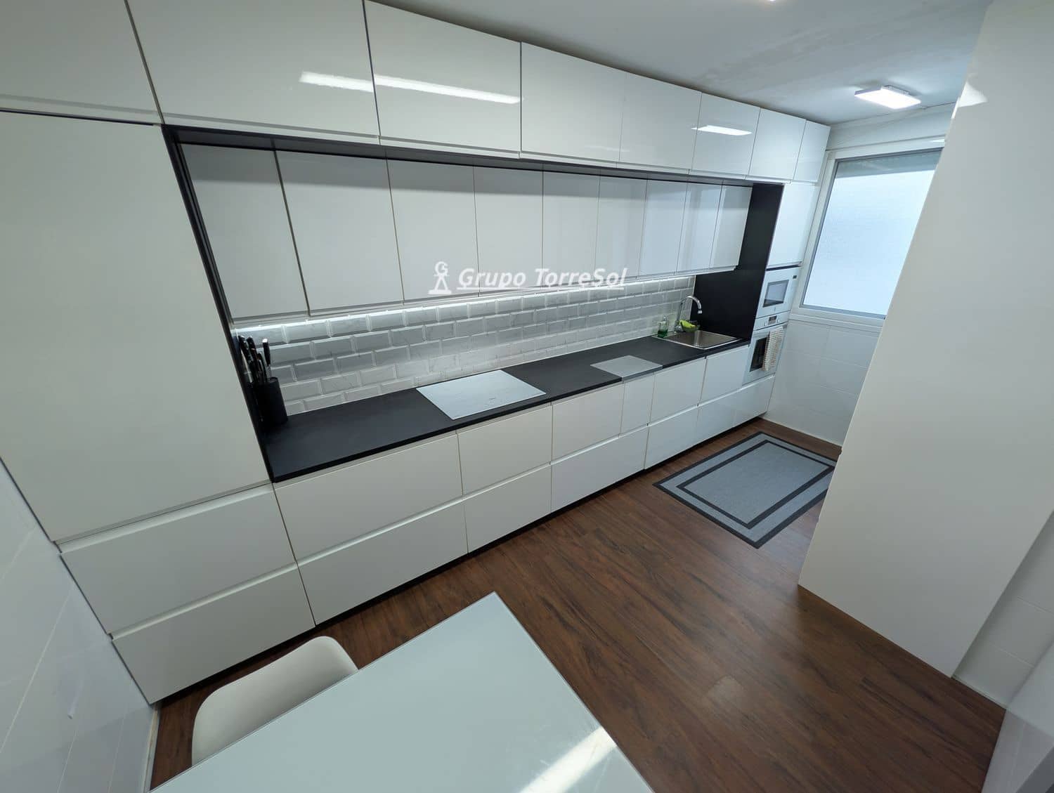 4 sovrum Lägenhet till salu i Elche / Elx med garage - 205 000 € (Ref: 10041447)