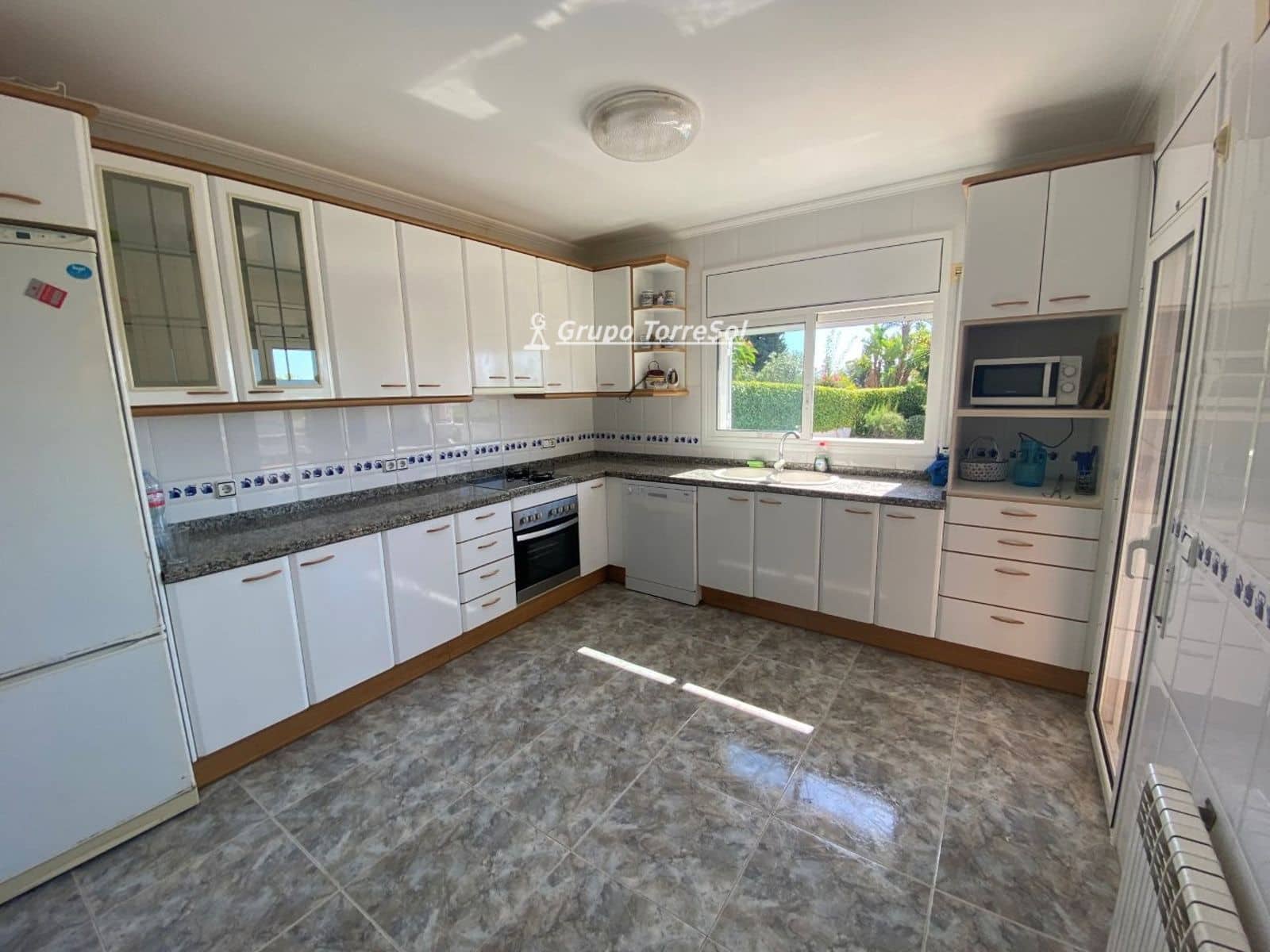 4 quarto Moradia para venda em Segur de Calafell com piscina garagem - 572 000 € (Ref: 10041836)