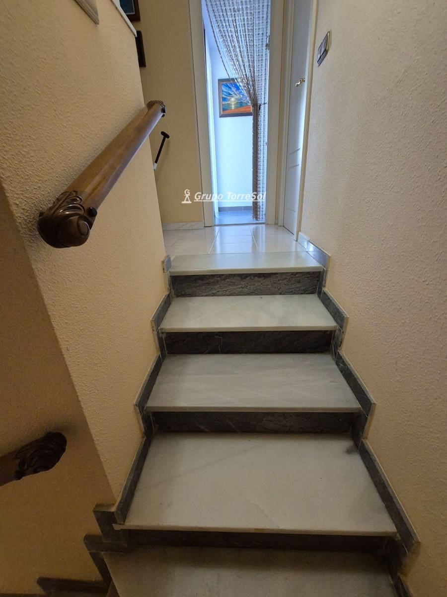 5 sovrum Villa till salu i Santa Pola med garage - 500 000 € (Ref: 10041839)