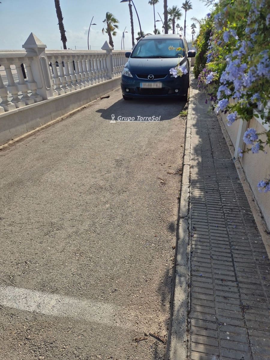 5 sovrum Villa till salu i Santa Pola med garage - 500 000 € (Ref: 10041839)