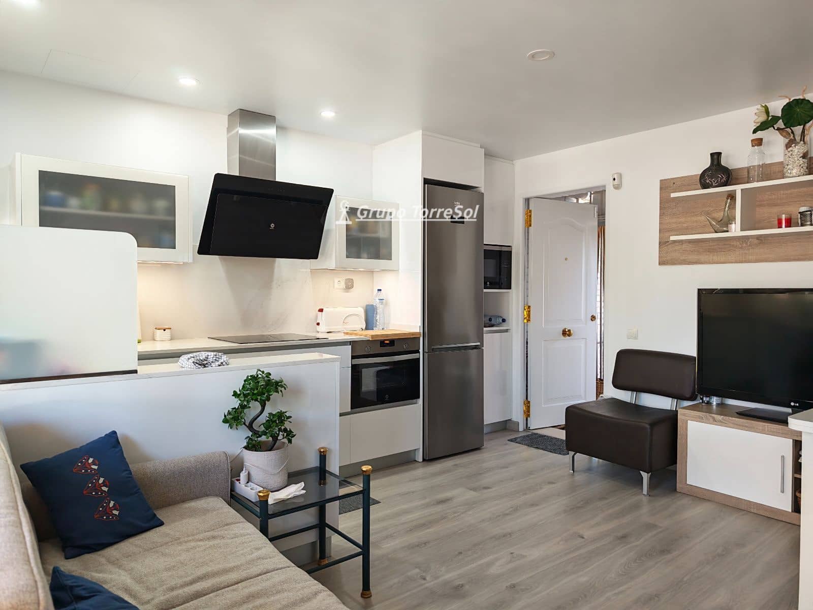 2 bedroom Flat for sale in Cambrils with garage - € 295,000 (Ref: 10044194)
