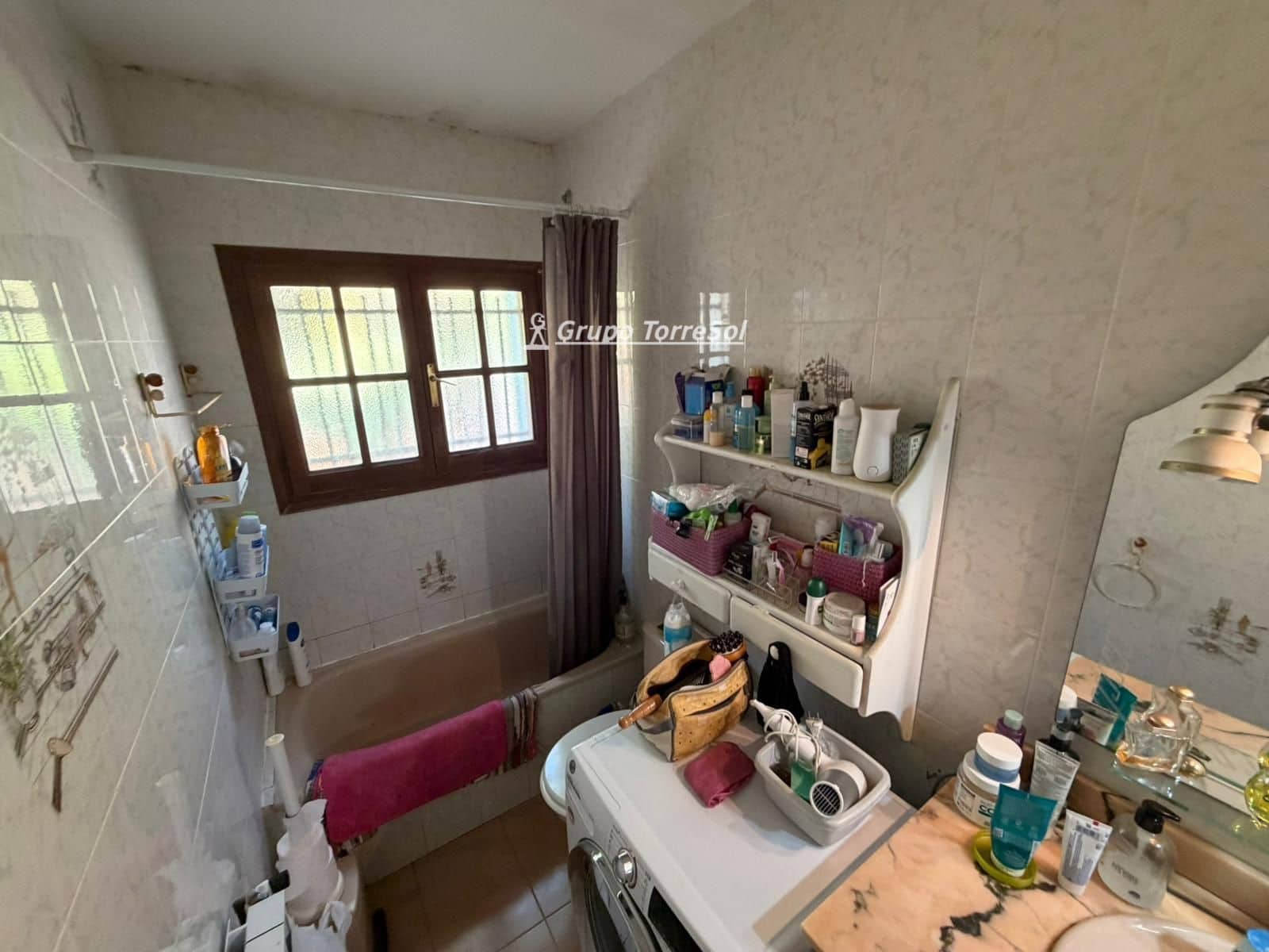 4 soverom Villa til salgs i El Vendrell med svømmebasseng garasje - € 359 000 (Ref: 10054430)