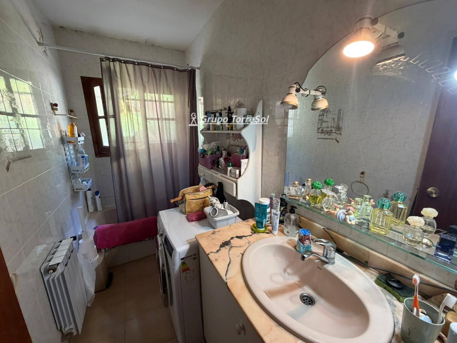 4 soverom Villa til salgs i El Vendrell med svømmebasseng garasje - € 359 000 (Ref: 10054430)