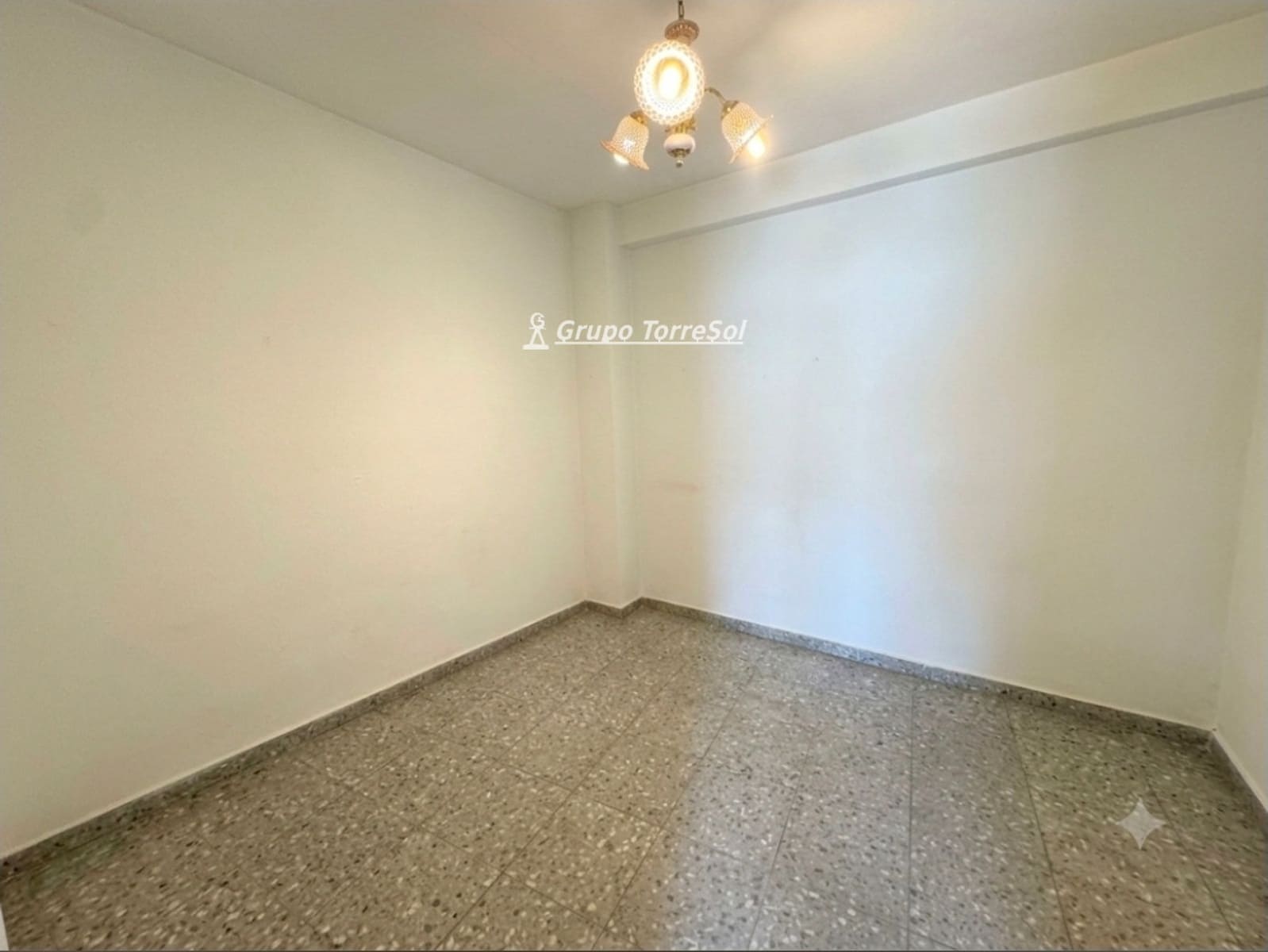 5 soverom Penthouse til salgs i Elche / Elx - € 229 000 (Ref: 10057352)