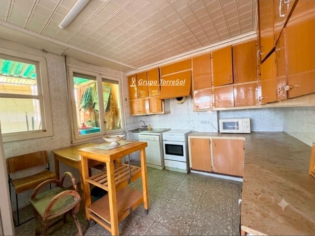 Ático de 5 habitaciones en Elche / Elx en venta - 229.000 € (Ref: 10057352)