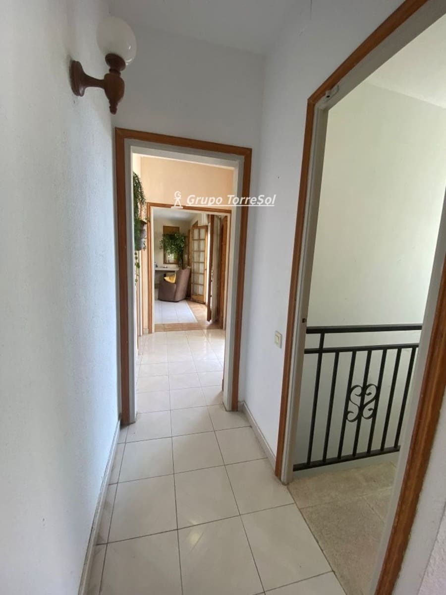 3 slaapkamer Villa te koop in Segur de Calafell met garage - € 258.000 (Ref: 10057719)