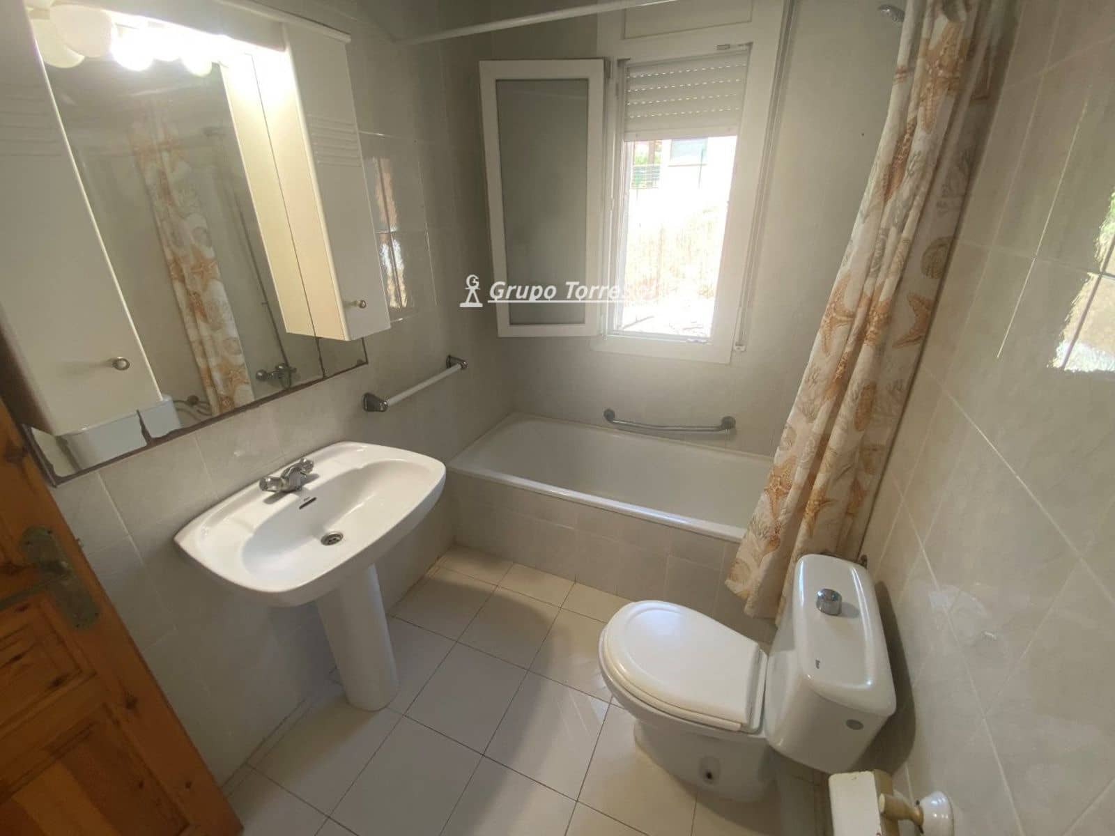3 slaapkamer Villa te koop in Segur de Calafell met garage - € 258.000 (Ref: 10057719)