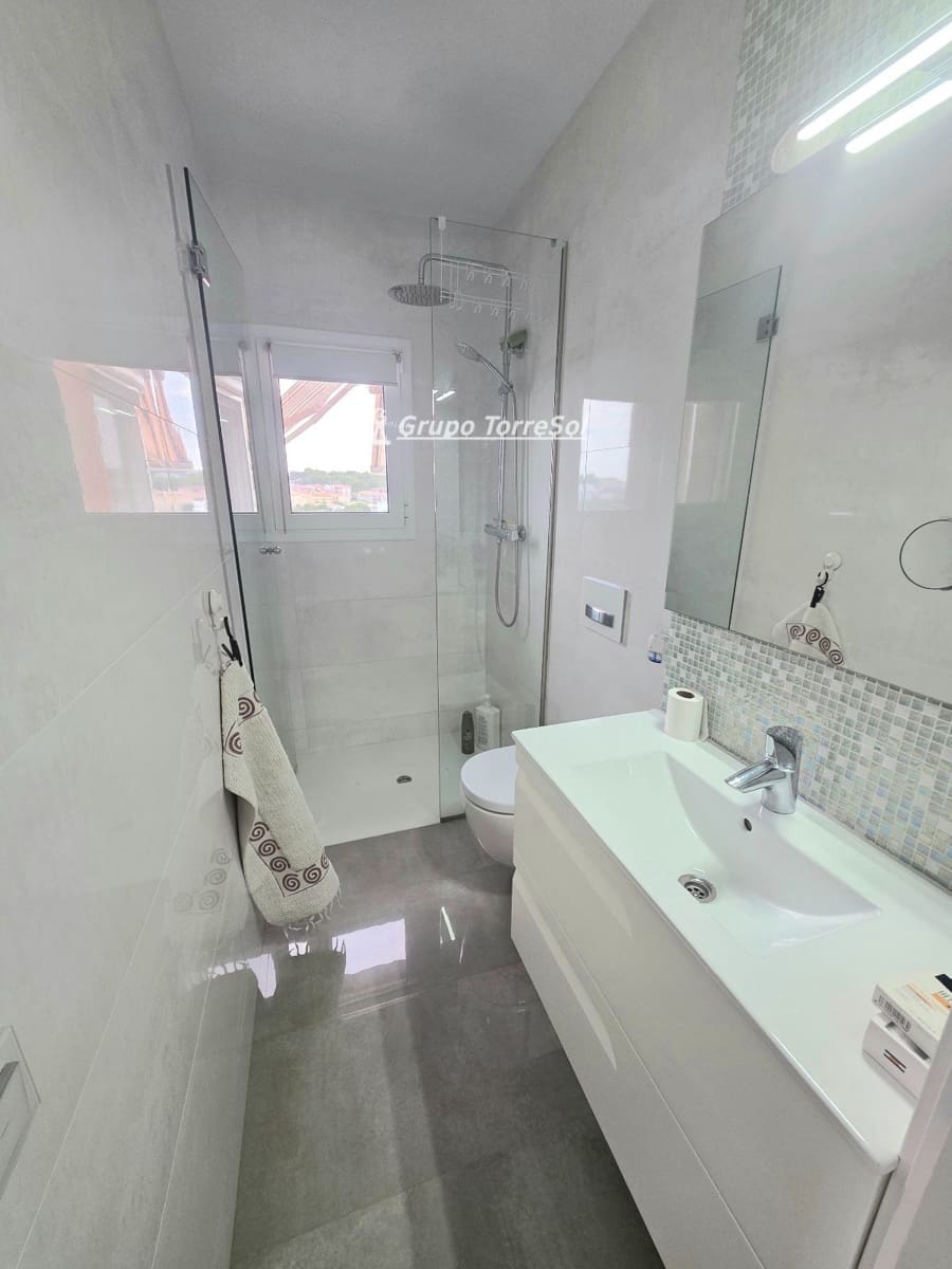 3 bedroom Penthouse for sale in Torredembarra - € 339,900 (Ref: 10059988)
